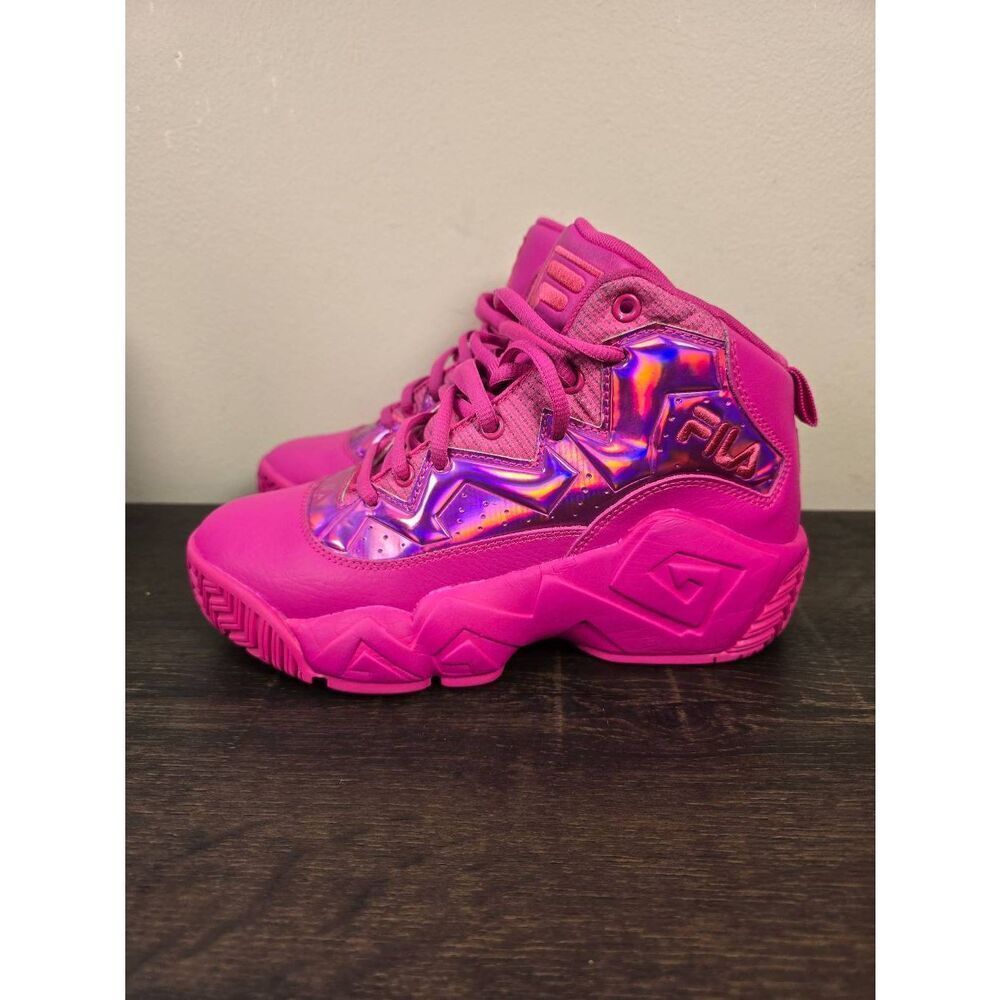 Fila Pink MB Night Walker Women’s Shoes  Size 7
